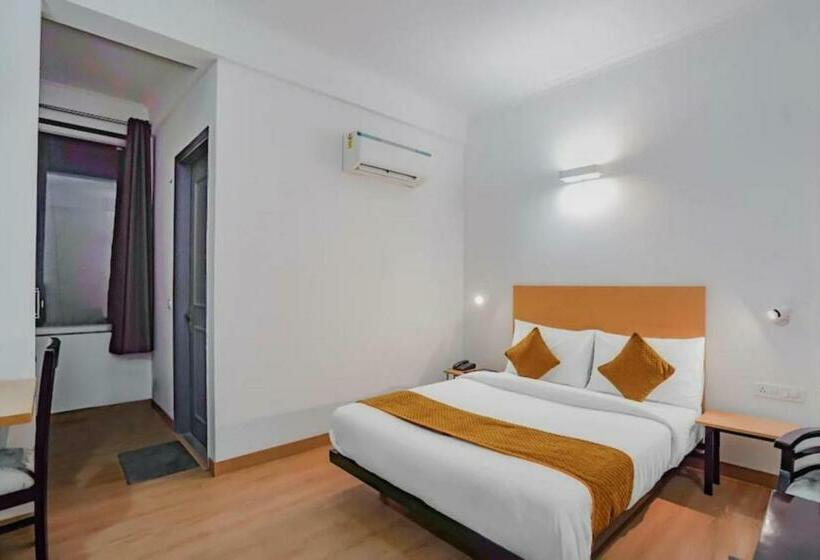 Ekonomik Oda, Noida Express