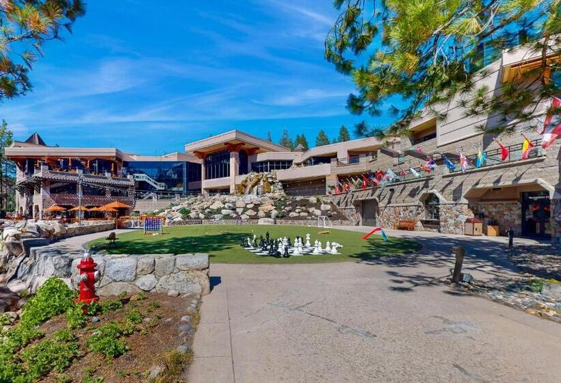 خانه 3 خوابه, Resort At Squaw Creek S 806 & 808