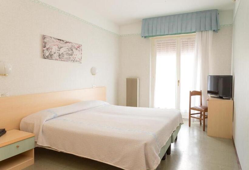 Номер Стандарт Вид на Горы, Aktiv Hotel Eden