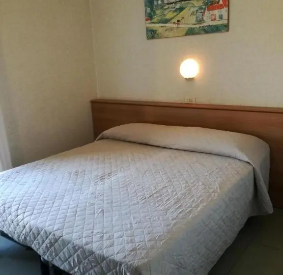 エコノミールーム, Aktiv Hotel Eden