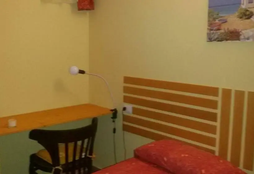 اتاق استاندارد, B&b La Villetta Rossa