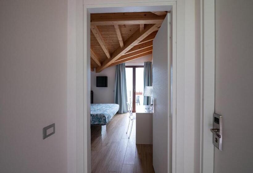 标准间带湖景, Foresteria Lago Di Como