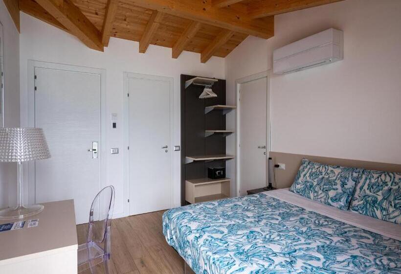 标准间带湖景, Foresteria Lago Di Como