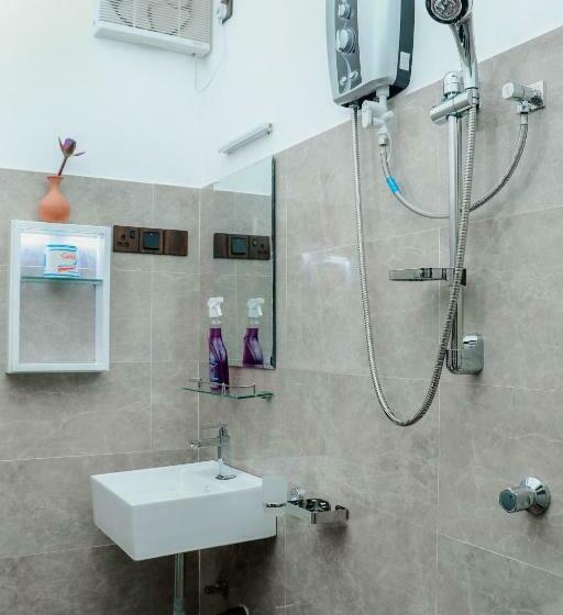 ویلای 2 خوابه, Kingsman Villa