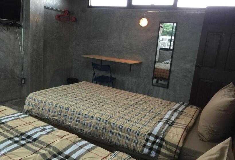 带观景的标准间, Chiangmai Hometel
