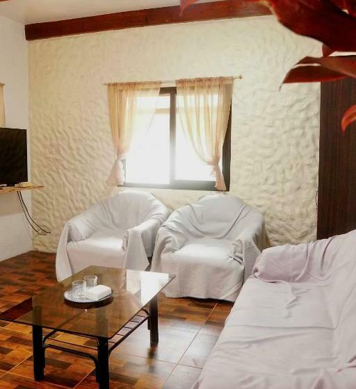 فيلا ديلوكس غرفة نوم, Flower Garden Resort