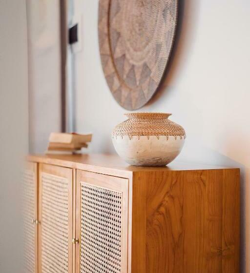 فيلا غرفة نوم واحدة مع مسبح, Neptune Studios Adults Only