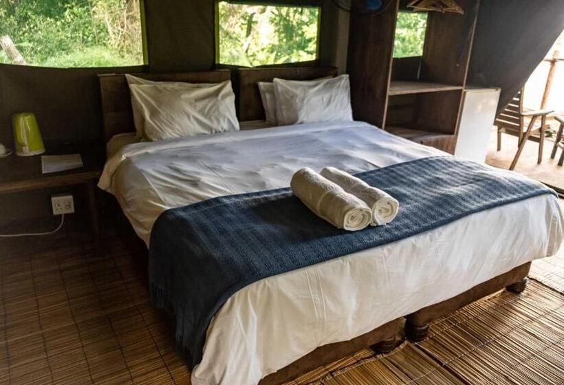 Deluxe Tent, Sky Island Resort