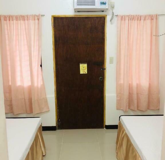 Номер Economy, Lr Hostel And Cafe