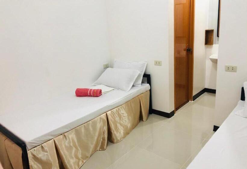 Номер Economy, Lr Hostel And Cafe