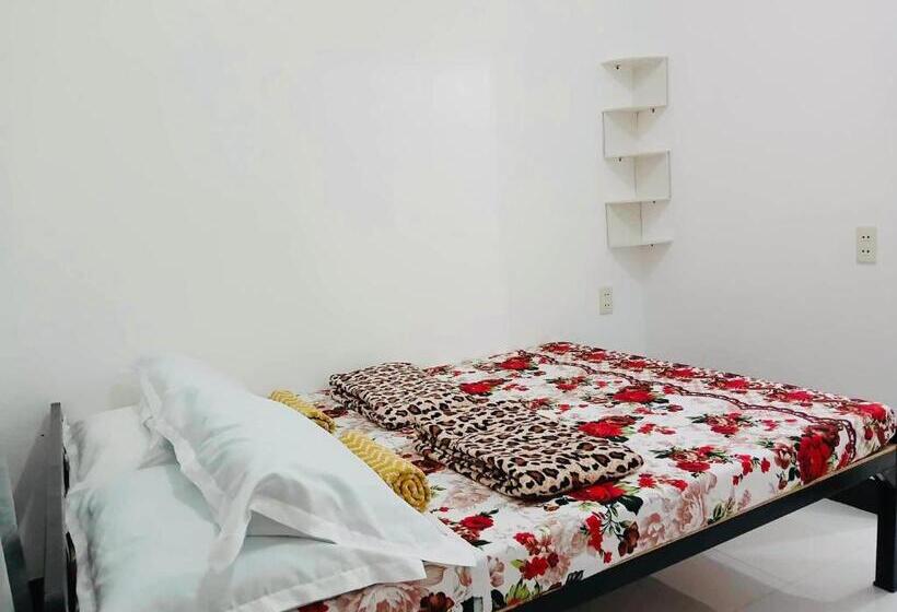 Номер Стандарт, Lr Hostel And Cafe