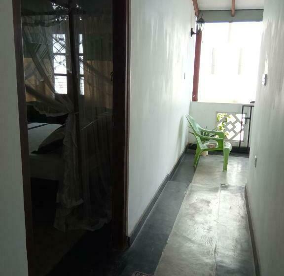 デラックスルーム, Bluebell Guest House