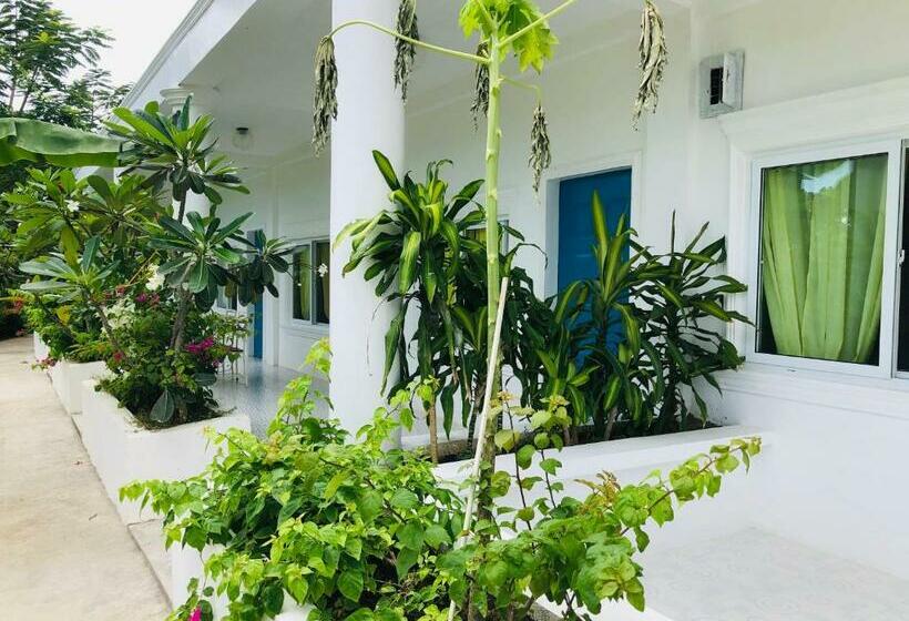 غرفة ديلوكس مزودة بشرفة, Sweetwater Resort