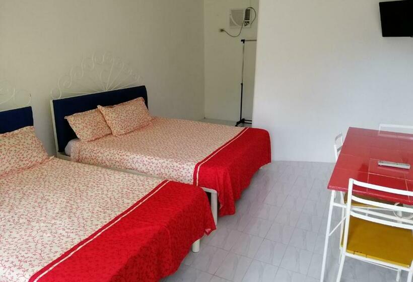 غرفة ديلوكس مزودة بشرفة, Sweetwater Resort