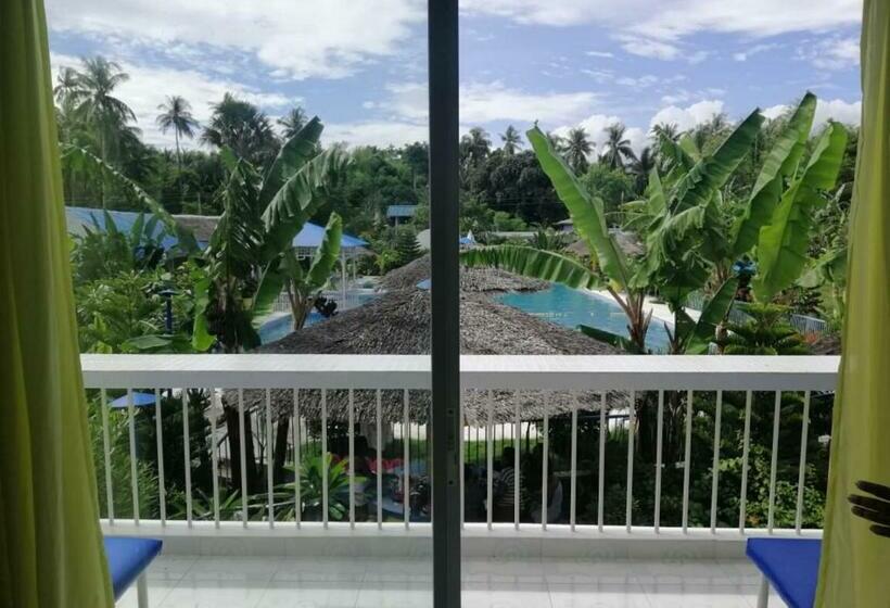 غرفة عائلية, Sweetwater Resort