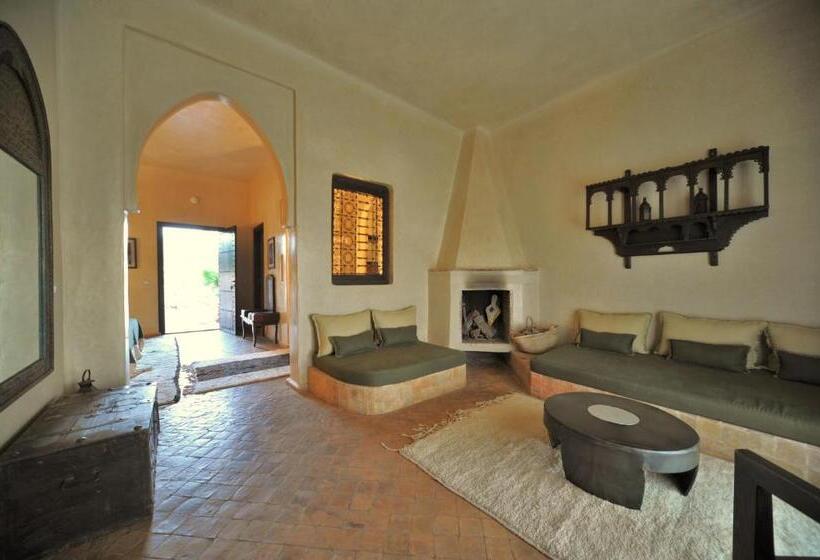 Студия Deluxe, Jnane Allia