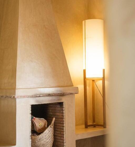 Студия Deluxe, Jnane Allia