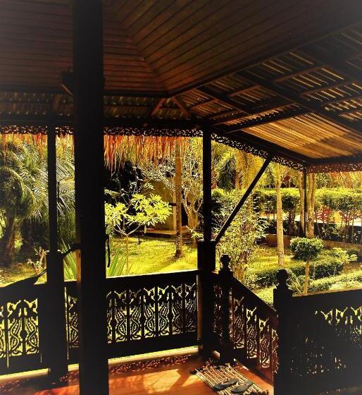 Номер Стандарт с Террасой, Cozy Garden Resort