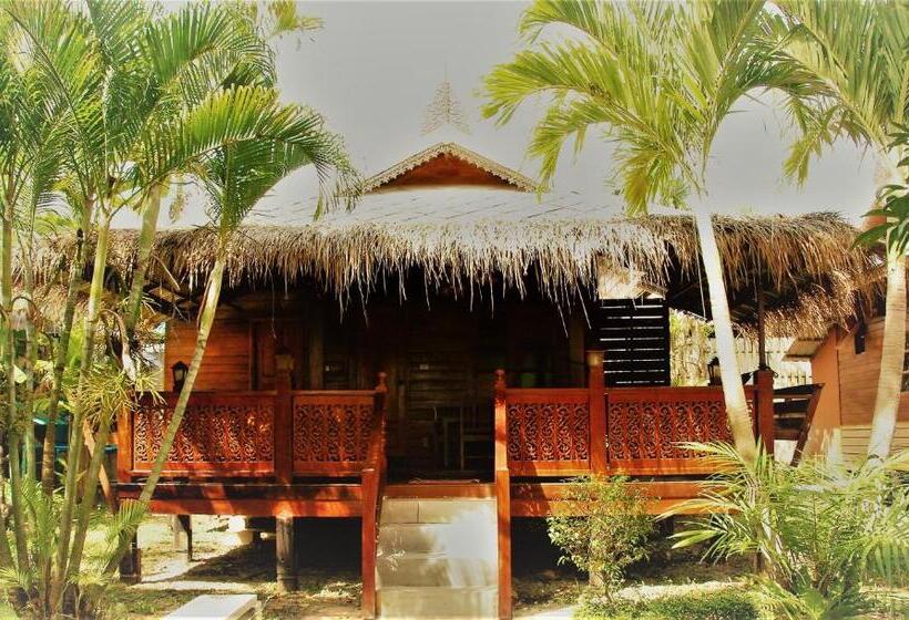 Номер Стандарт с Террасой, Cozy Garden Resort