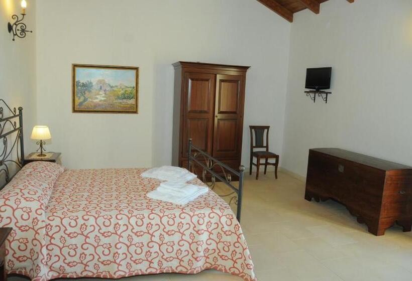 غرفة قياسية رباعية مطلة على الحديقة, Agriturismo Masseria Quaremme