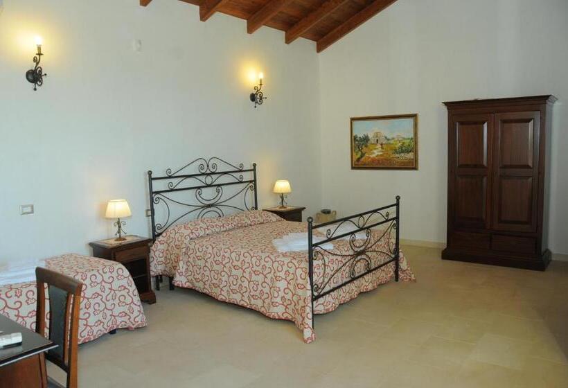 غرفة قياسية رباعية مطلة على الحديقة, Agriturismo Masseria Quaremme