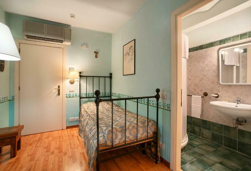 اتاق استاندارد یک نفره, Country House La Padronale Del Rivo