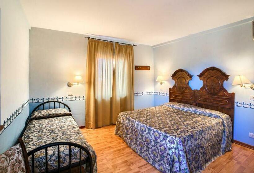 Номер Стандарт Трехместный, Country House La Padronale Del Rivo