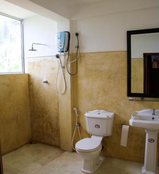 اتاق خانوادگی با چشمانداز دریا, Shiva S Beach Cabanas