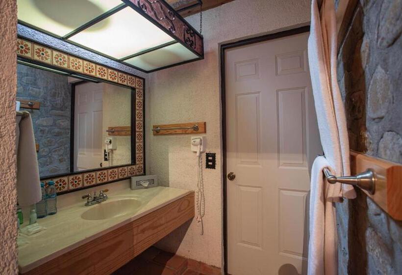 주니어 스위트, Termas De San Joaquin