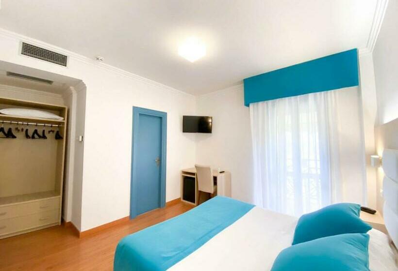 Номер Стандарт с Балконом, Le Naiadi Park Hotel Sul Lago