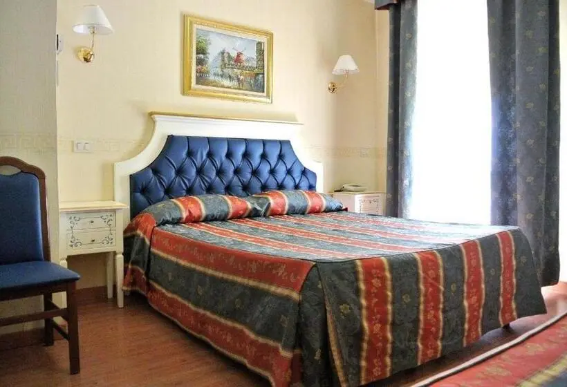 اتاق استاندارد یک نفره, Le Naiadi Park Hotel Sul Lago