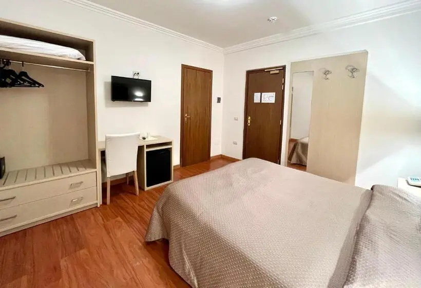 اتاق اکونومی, Le Naiadi Park Hotel Sul Lago