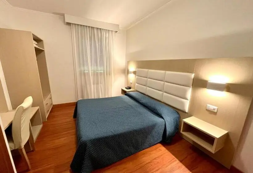 اتاق اکونومی, Le Naiadi Park Hotel Sul Lago