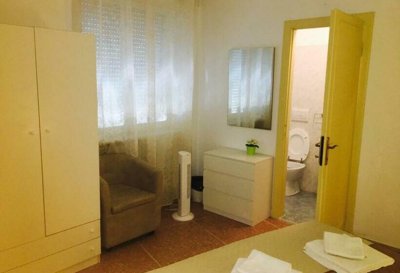 اتاق استاندارد, Pearl Pisa Guest House