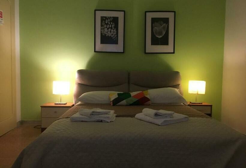 اتاق استاندارد, Pearl Pisa Guest House