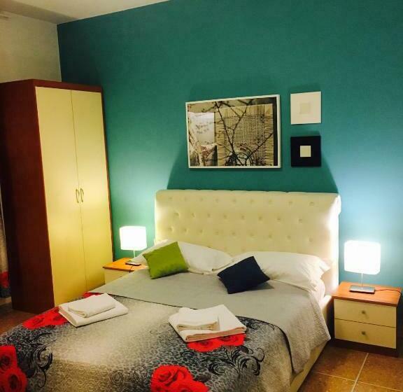 اتاق لوکس با بالکن, Pearl Pisa Guest House