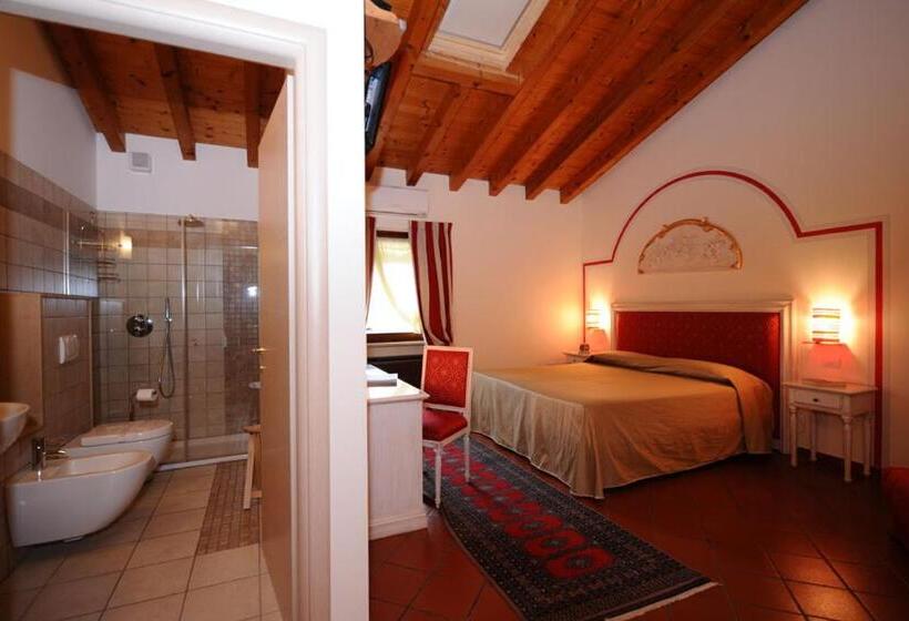 اتاق استاندارد, Resort La Mola
