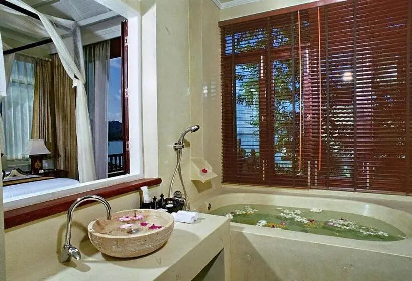 スイート, Racha Kiri Resort & Spa, Khanom