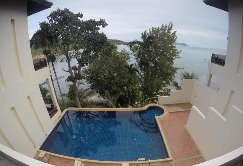 Deluxe Suite, Racha Kiri Resort & Spa, Khanom