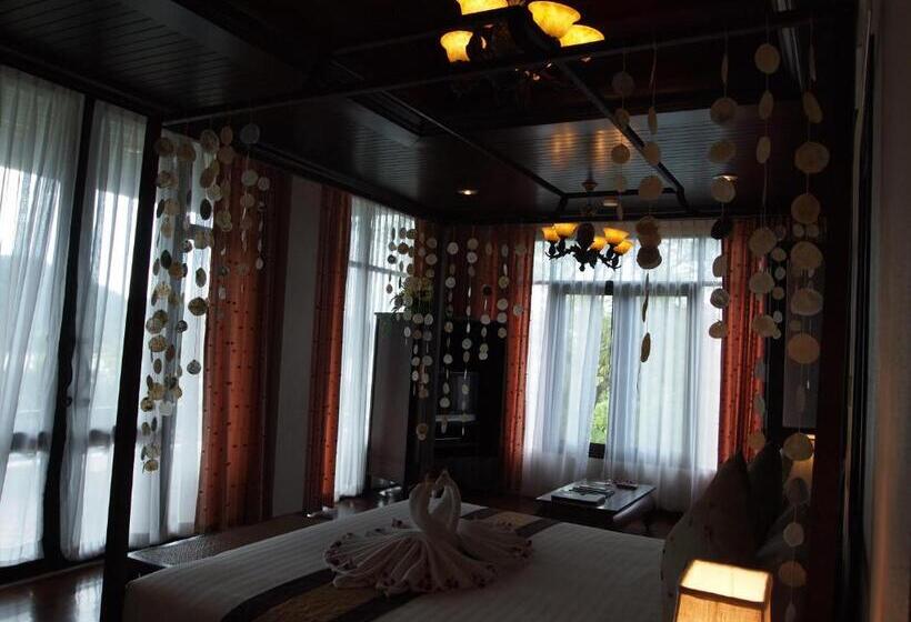 Deluxe Szoba, Racha Kiri Resort & Spa, Khanom