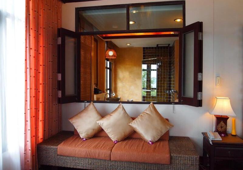 Номер Deluxe, Racha Kiri Resort & Spa, Khanom