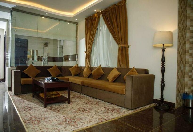 Standard Studio, غالينا للوحدات السكنية