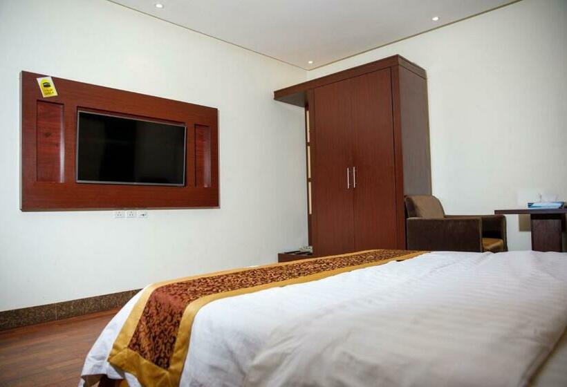 Standard Studio, غالينا للوحدات السكنية