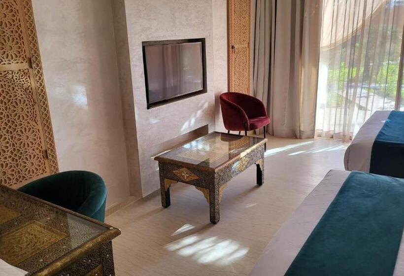 اتاق خانوادگی, Jardins De Lina Et Lea