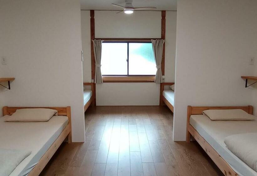 Familjerum, Guesthouse Tonari