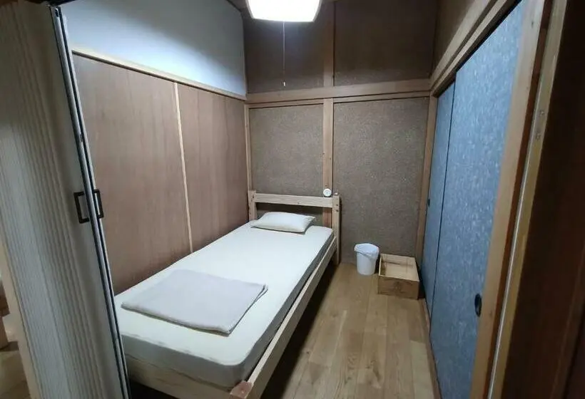 エコノミーシングルルーム, Guesthouse Tonari