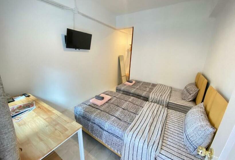 스탠다드 룸, Baan Hall Hostel