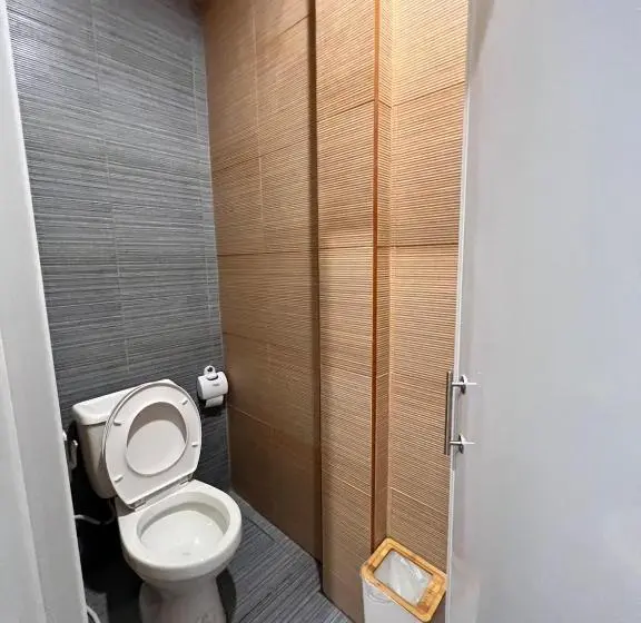 تختخواب در اتاق مشترک, Baan Hall Hostel