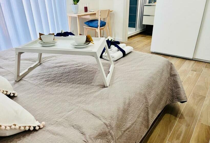 스탠다드 룸, Stabia Planet