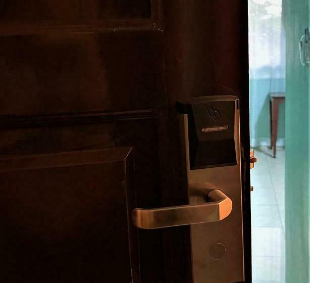 اتاق استاندارد, Platinum Hotel Douala